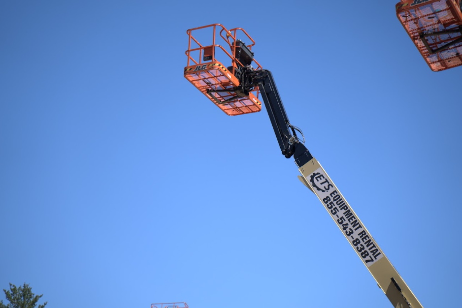 electric-boom-lift-rental-guide
